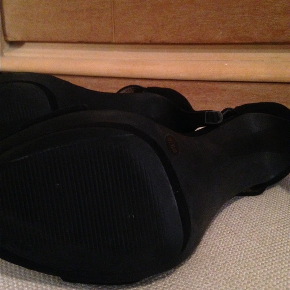 BCBGeneration Heels. 8 1/2 open toe EUC like new - Picture 3 of 3